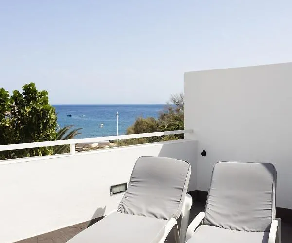 Luxury Frontline Semesterbostad